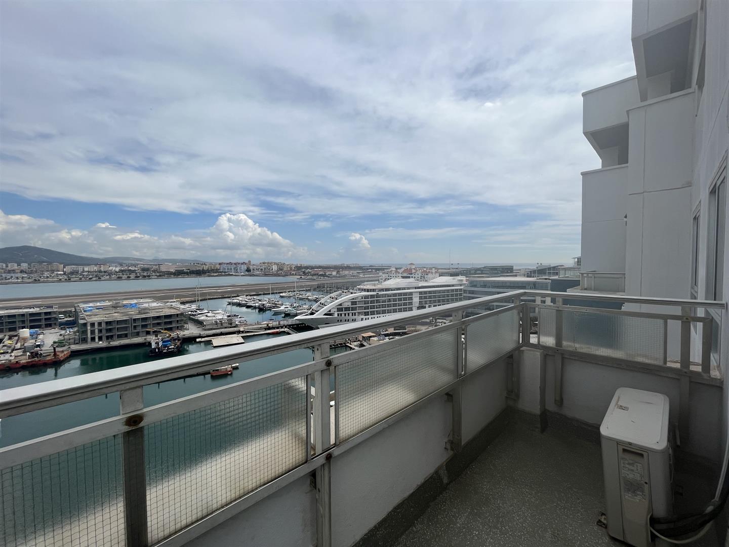 Image of Apartment - 2 Bedrooms - 2 Bathrooms for Rental in Watergardens-Gibraltar, Image 5